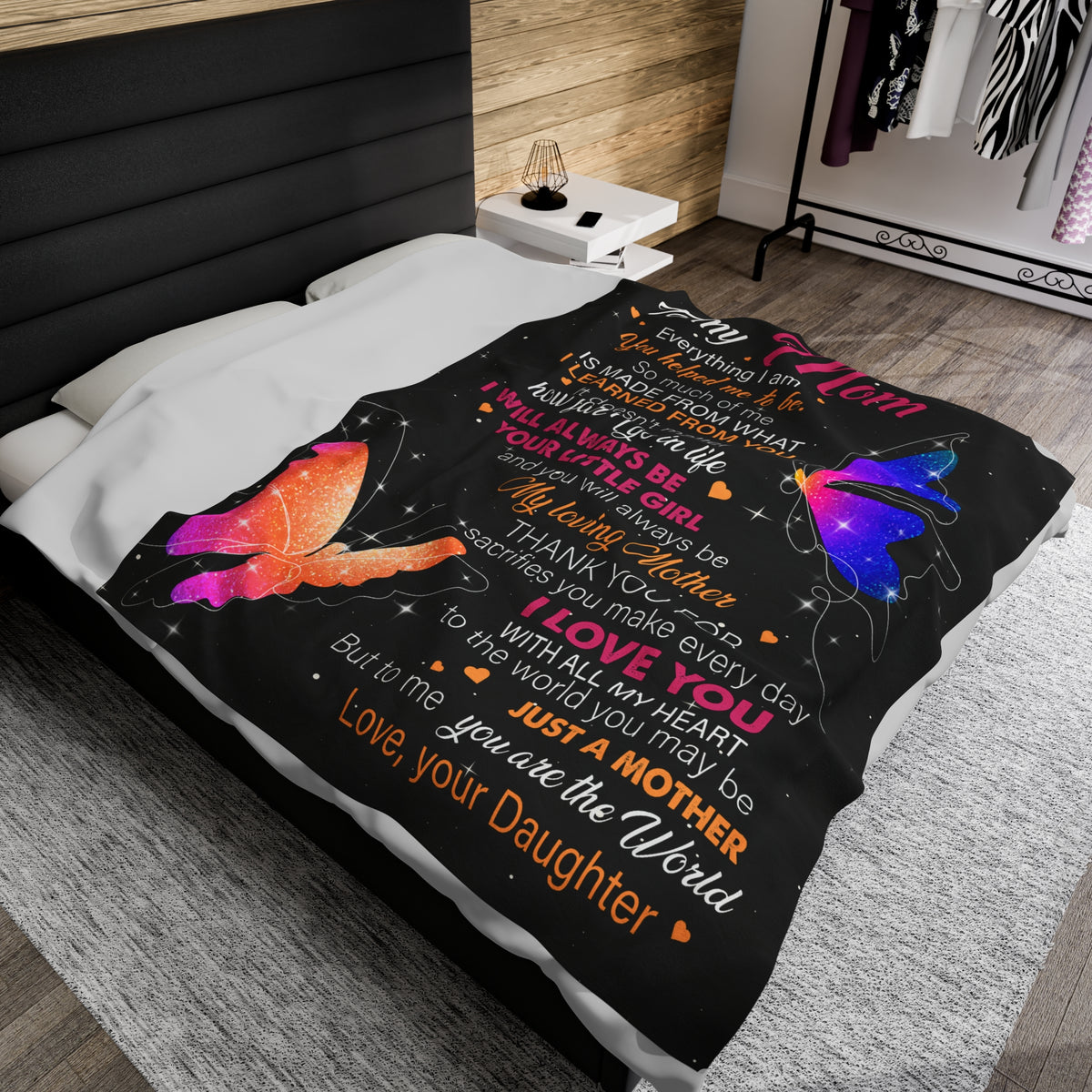 To my Mom - Everything I am, You helped me be (Black) - Velveteen Plush Blanket