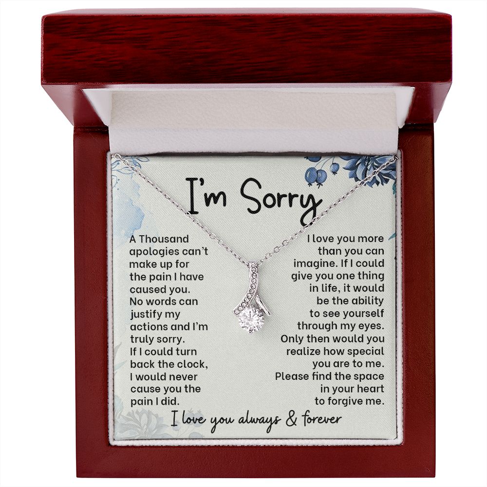Graceful Apologies: Alluring Beauty Necklace with 'I'm Sorry' Message Card
