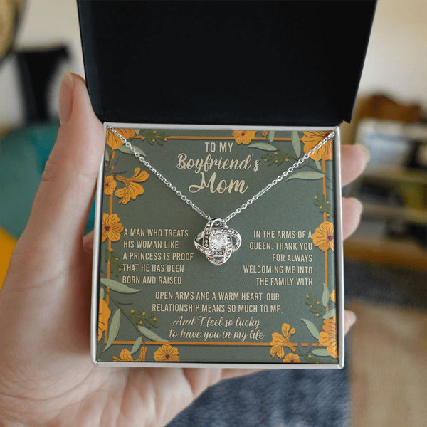 Boyfriend_s Mom-Open Arms Love Knot Necklace