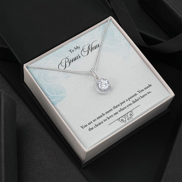 Bonus Mom - Round Pendant